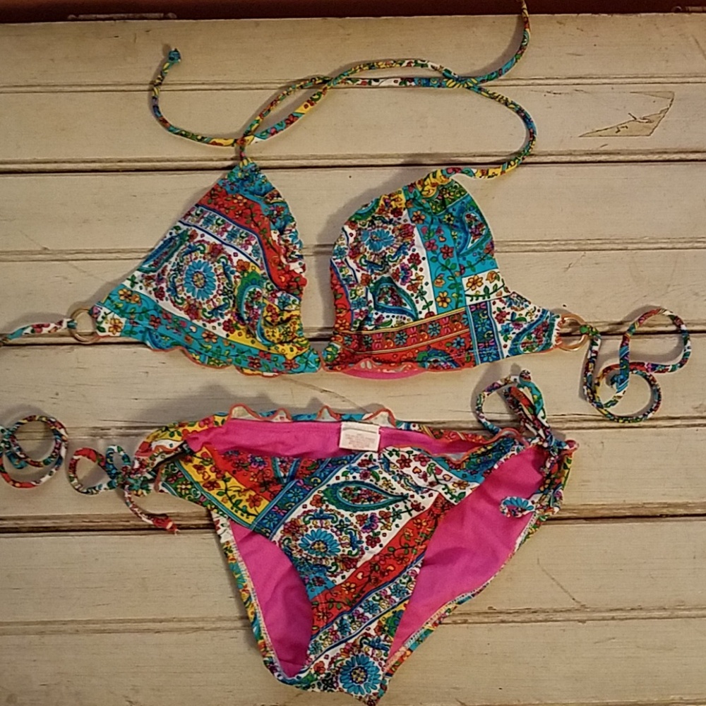Beautiful paisley bikini